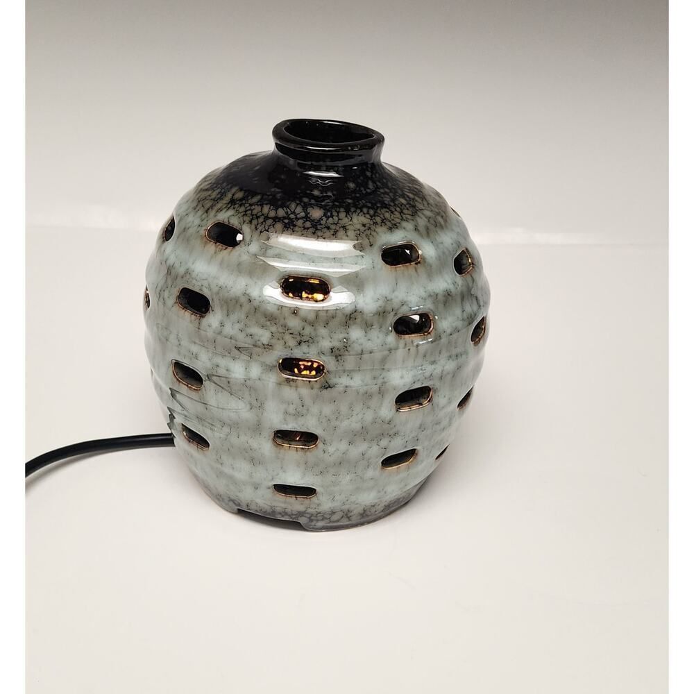WESTINGHOUSE Scenterrific Fragrance Warmer Simulates A Warm Candle Glow